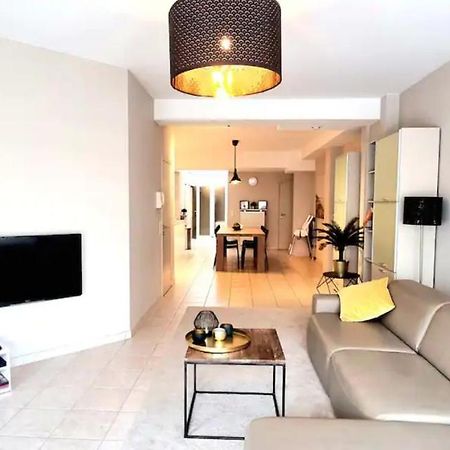 Familie Appartement Hartje Knokke Met Optie Parking Exterior photo